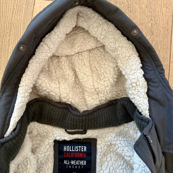Hollister All-Weather Jacket - Picture 3 of 4